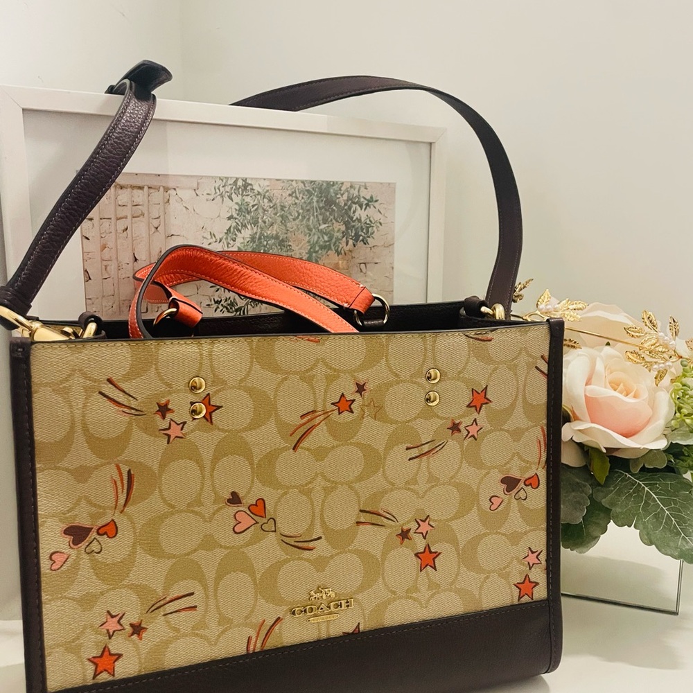 Coach Tan and Orange Shoulder Bag